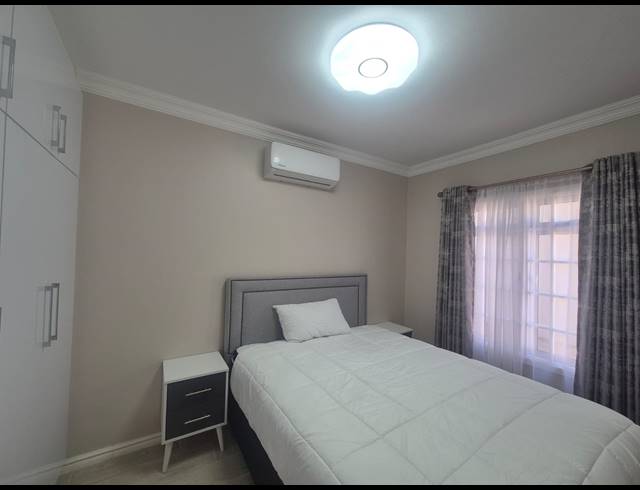 3 BEDROOM TOWNHOUSE FOR SALE IN SUNNINGDALE